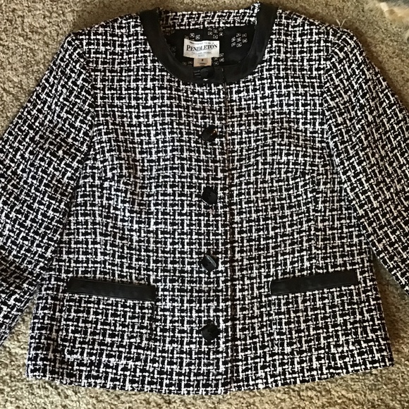 Pendleton leather and silk suit coat fully lined - Picture 2 of 7